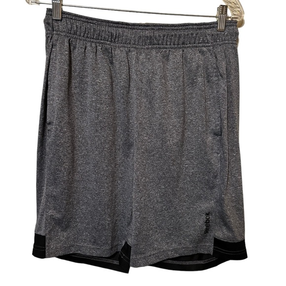 Reebox Size M Shorts - Picture 1 of 3